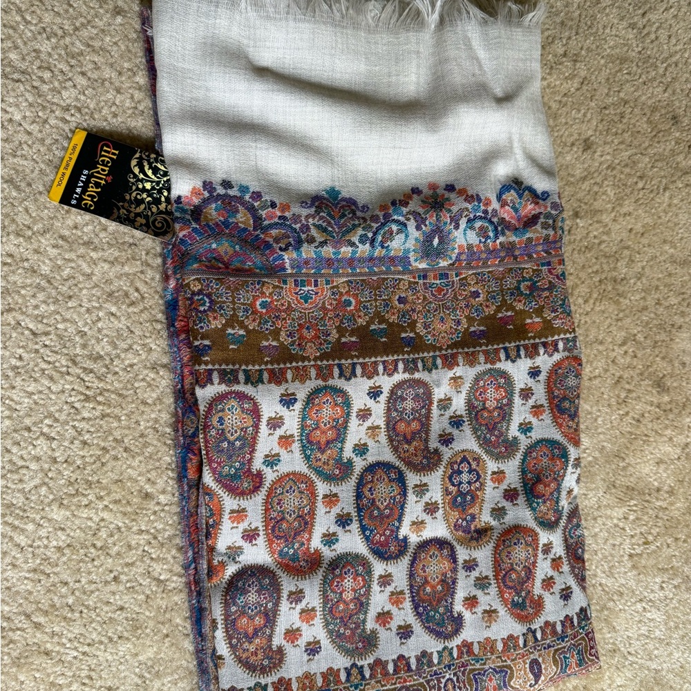 Large Wool Paisley Patterned Shawl